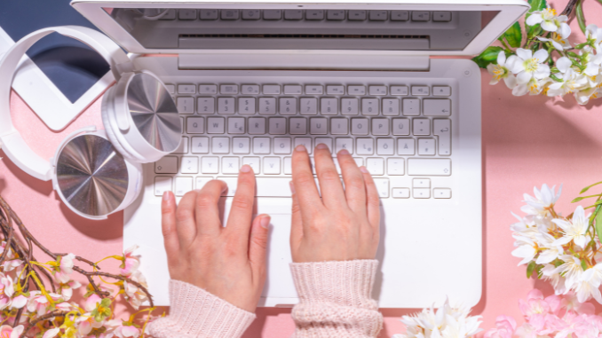 15 Most Profitable Side Business Ideas For Professionals