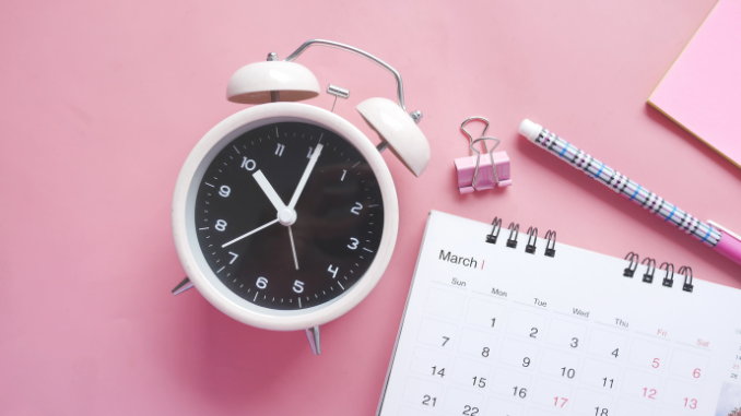 Top 5 Time Management Techniques for Balancing Work and Your Side Business
